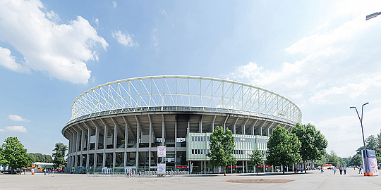 Ernst Happel Stadion Wien Panoramaansicht bei Tag 